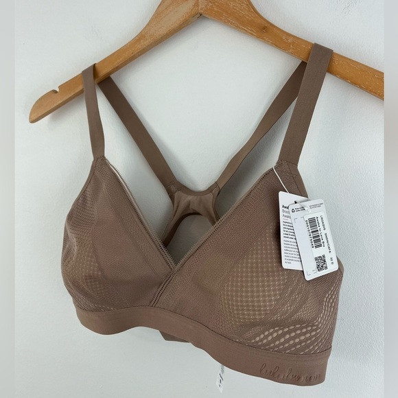 LULULEMON Awake to Lace Bra. NWT Size 32D - Picture 7 of 12